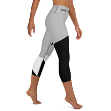 Load image into Gallery viewer, Yoga Capri Leggings
